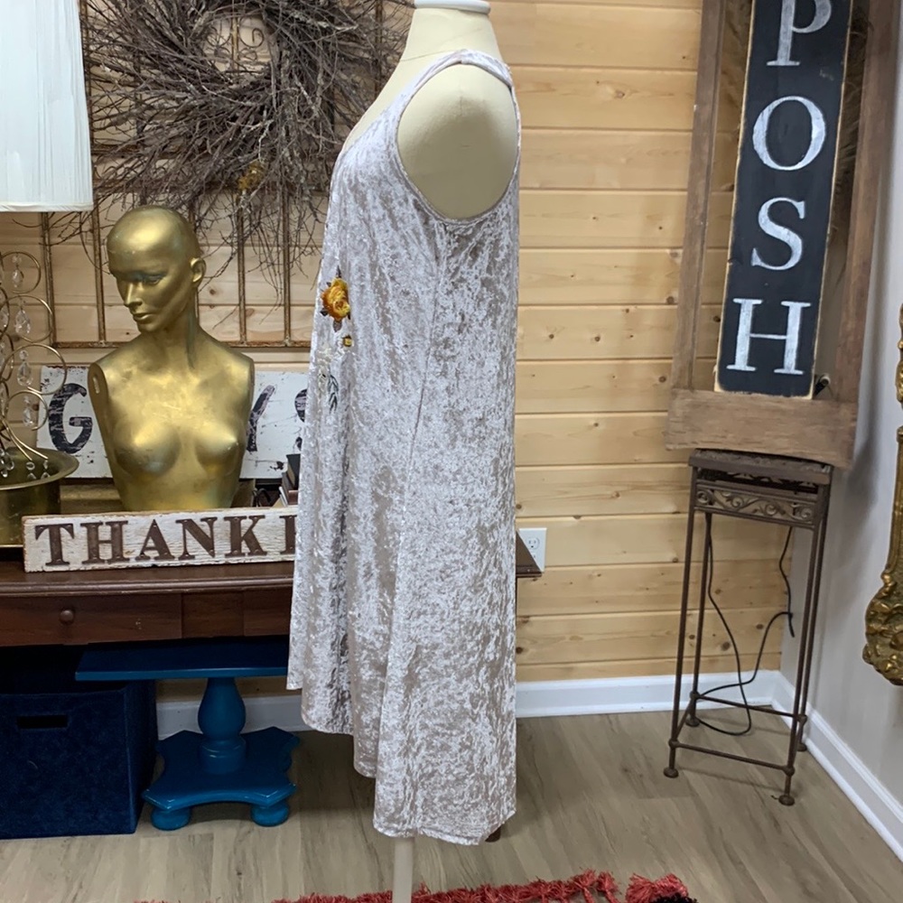 Mystree Dress - Picture 7 of 15
